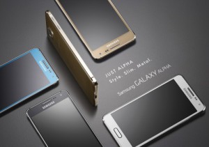 GALAXY-ALPHA_KV_Group-shot_Gold_Black_White_Blue_Horizontal_0804-500x353